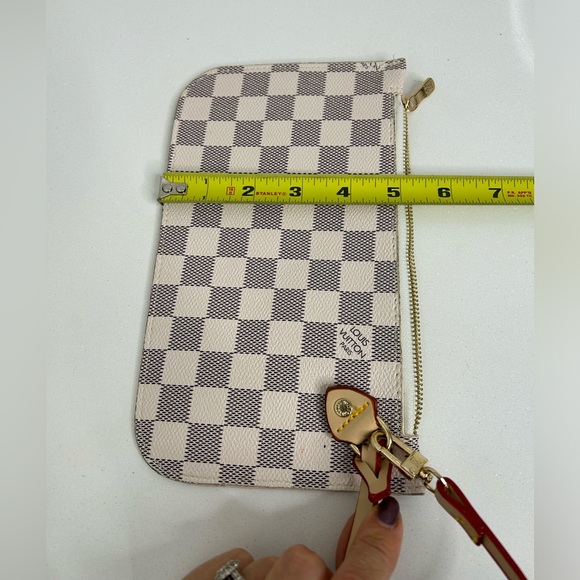 Damier Azur LV Pochette - Picture 8 of 10